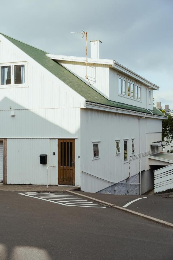 5 Bedroom Penthouse Apartment / Downtown / Marina Tórshavn Exterior foto